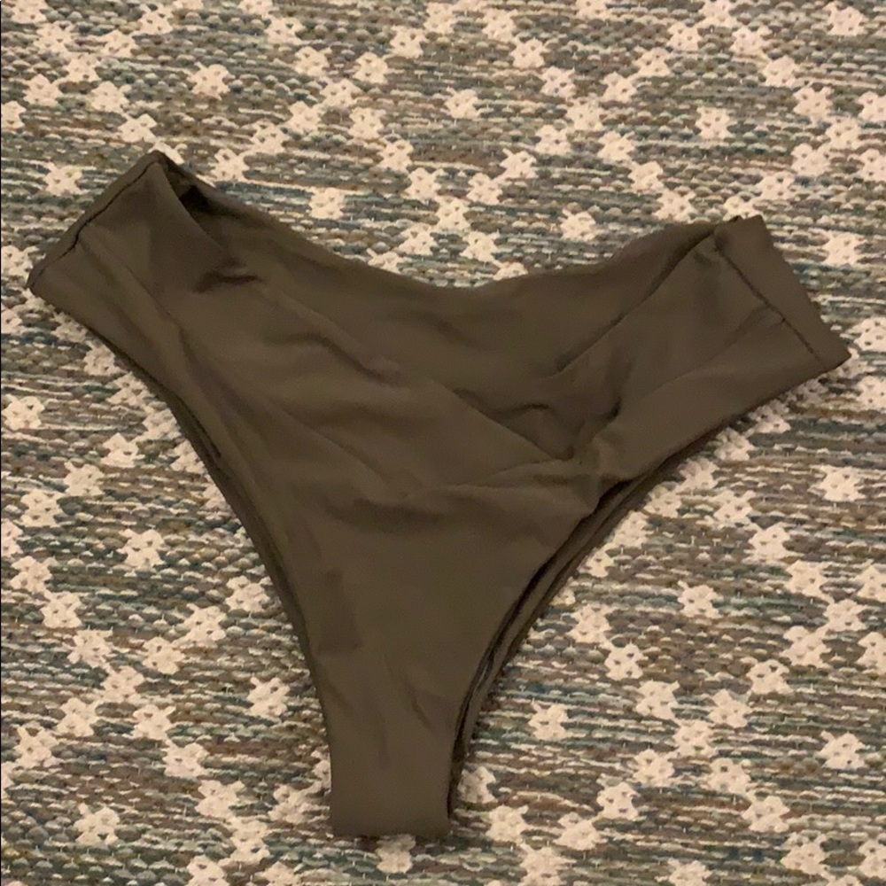Bikini bottom